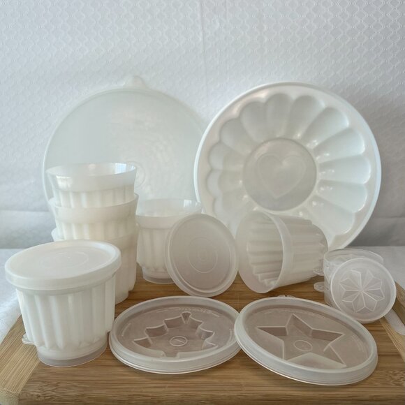 19pc Vintage Tupperware Jello Mold set - Picture 4 of 4